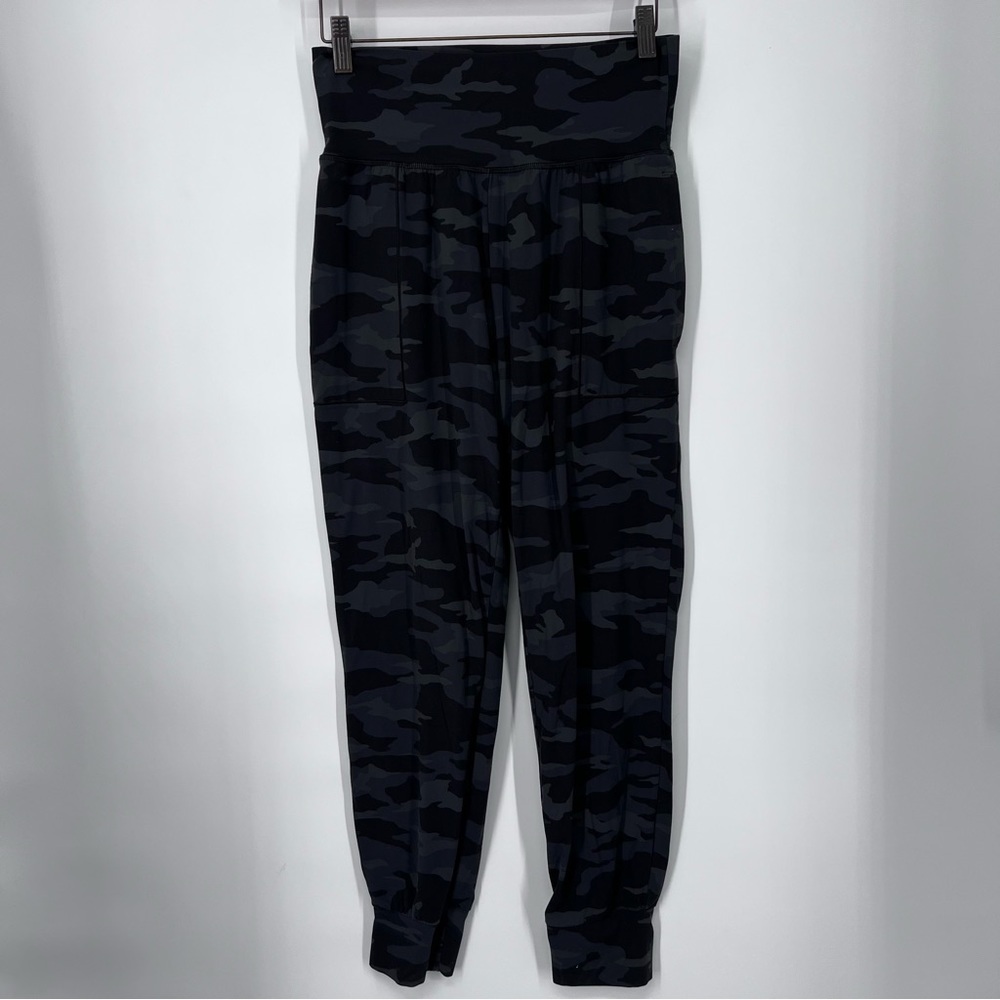 Athleta Salutation Black Camo Jogger Pants - Picture 3 of 10